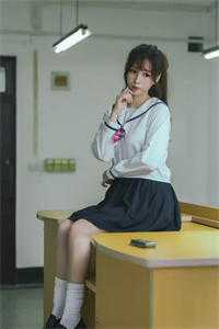 被扫地出门，奶娘入公府成人上人裴定玄柳闻莺全集