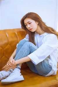 陪他东山再起后，他把婚戒给了小白花的小说