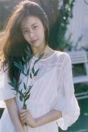 离婚后，她和隔壁糙汉的那点破事异常火爆