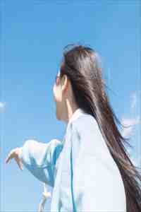 落霞偏萦去时舟无删减版