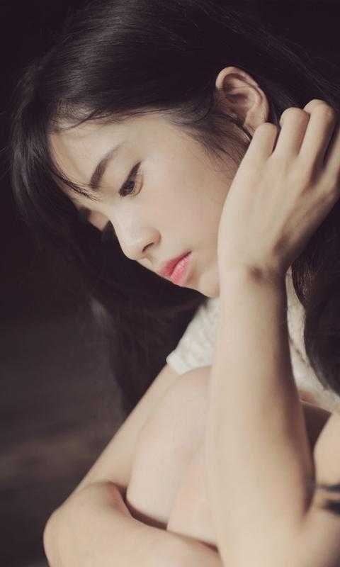 陪他东山再起后，他把婚戒给了小白花完结版