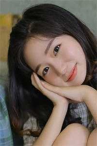 落日朝霞染芳华爽文