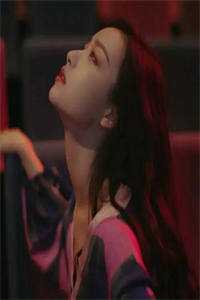 觉醒狩猎外挂，我在黑市成传说畅销巨著