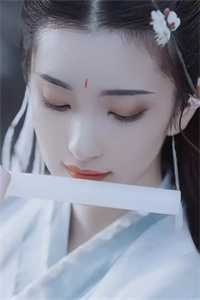 女神嫌我穷酸，我转身氪进美人圈全文免费