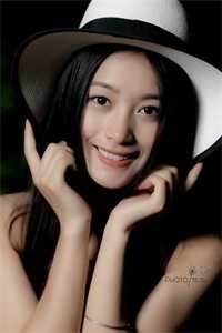 偷听我墙角？乖乖，别想逃你跑不掉笔趣阁