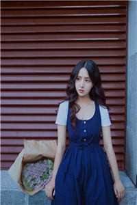 女神嫌我穷酸，我转身氪进美人圈爽文