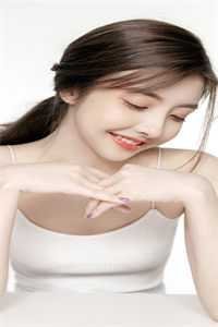 逃婚路上重生？恶毒前妻首长宠疯无删减版