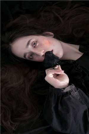 我决定不再爱他后，他后悔了异常火爆