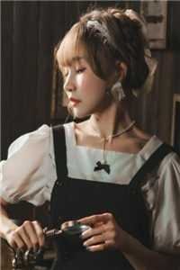 重生回首富夫人肚子里，妹妹被我卷哭了全新